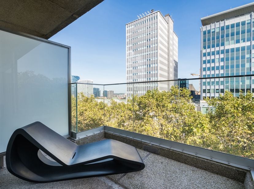 Appartement te koop in Boulevard Bischoffsheim 39 bus A62,
                    1000 Brussel