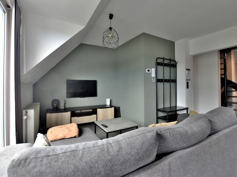 Appartement à louer
                    à 9200 Appels