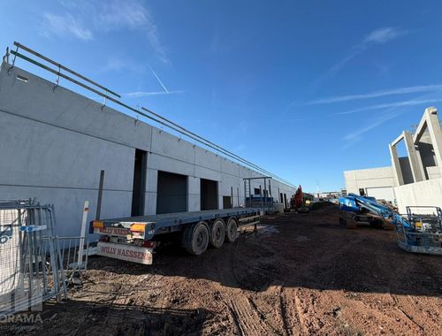                                         Bâtiment d’entreprise à louer à Kampenhout, € 9.100
