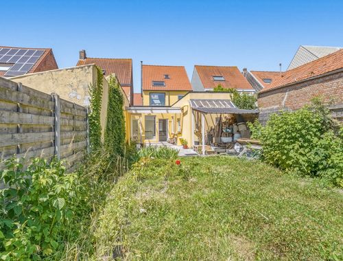                                         Woning te koop in Oudenburg, € 250.000
