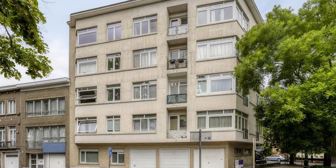 Appartement te koop in Eugène Ysayelaan 105 bus 5, 1070 Anderlecht
