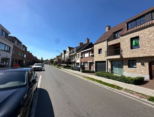                                         Appartement à louer à 's Gravenwezel, € 995
