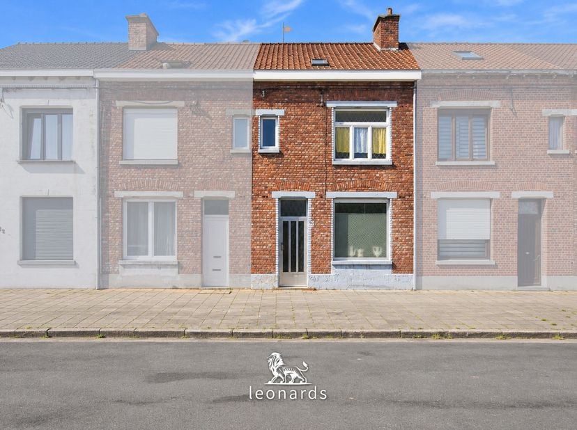Huis te koop in Ernest Solvaystraat 30,
                    7700 Moeskroen
