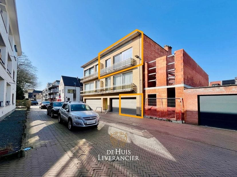 Dit appartement bevindt zich op de tweede verdieping (zonder lift) in een rustige straat in het centrum van Kontich aan het Gemeentepark.&amp;nbsp; Werkel