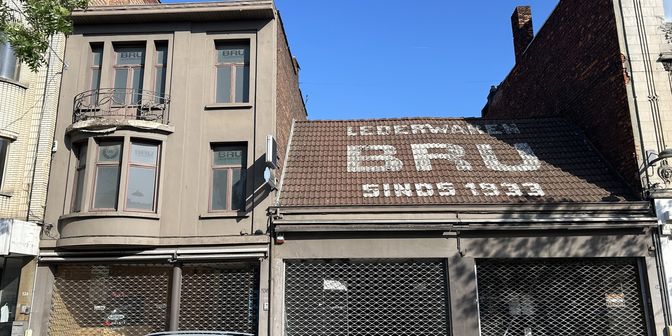 Bedrijfsvastgoed te koop in Bredabaan 536-540, 2170 Merksem