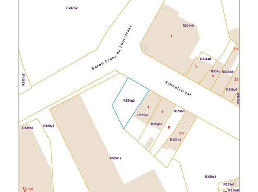 Perceel van 155 m²<br />
Locatie: <br />
Gelegen in kindvriendelijke buurt van Turnhout, bevindt deze woning zich op een gunstige locatie nabij winkel