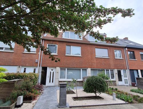                                         Maison deux facades à vendre à Schoten, € 359.000

