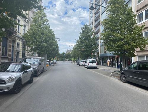                                         Place de stationnement à vendre à Bruxelles, € 230.000
