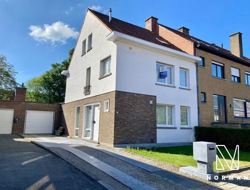                                        Woning te huur in Kortrijk, € 1.100
