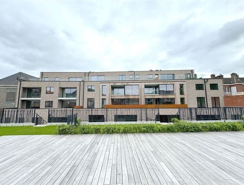                                         Appartement à louer à Temse, € 1.050
