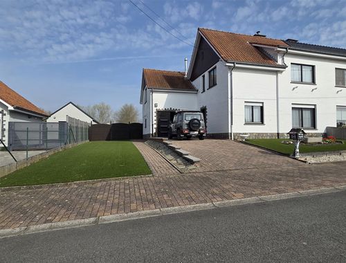                                         Maison à vendre à Geraardsbergen, € 298.000
