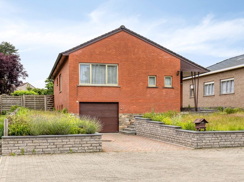 Huis te koop in Vennestraat 101,
                    3201 Langdorp