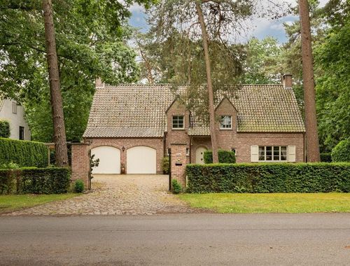                                         Villa te koop in Schoten, € 828.000
