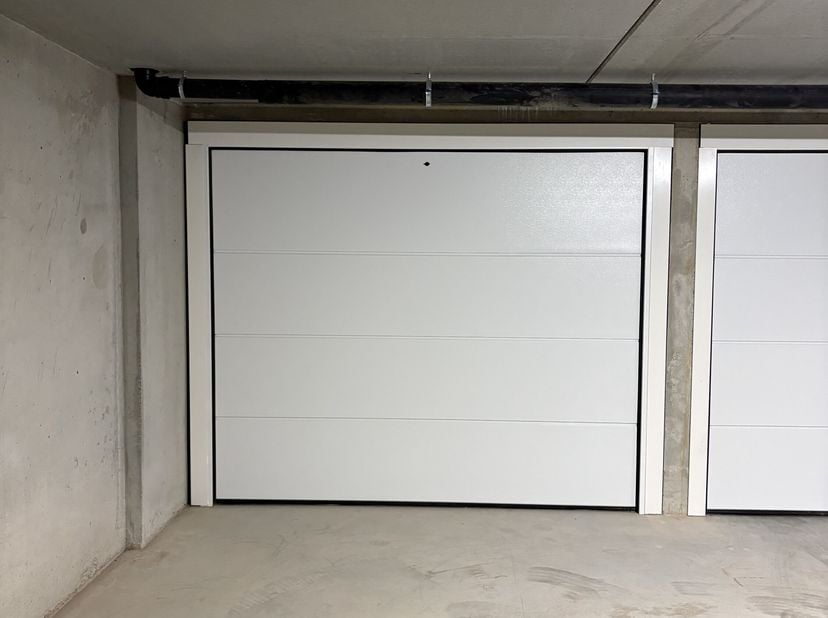 Garage te koop in Distellaan 64,
                    8434 Westende