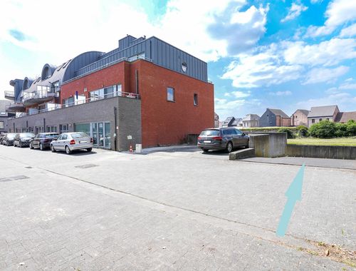                                         Garage en sous-sol à vendre à Londerzeel, € 21.000
