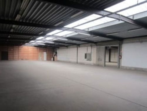                                         Entrepôt à louer à Heist-op-den-Berg, € 4.680
