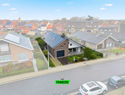                                         Maison à vendre à Poperinge, € 379.000

