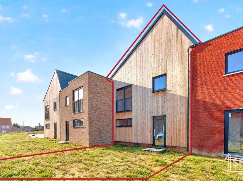 Huis te koop in Nieuwe Wereldstraat 420,
                    7700 Moeskroen