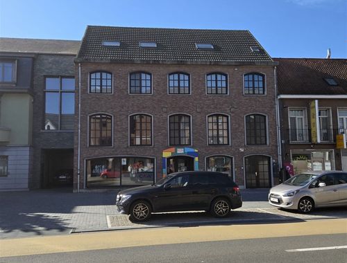                                        Appartement à louer à Mol, € 850
