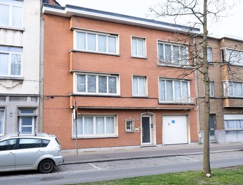                                        Maison deux facades à vendre à Antwerpen, € 458.000
