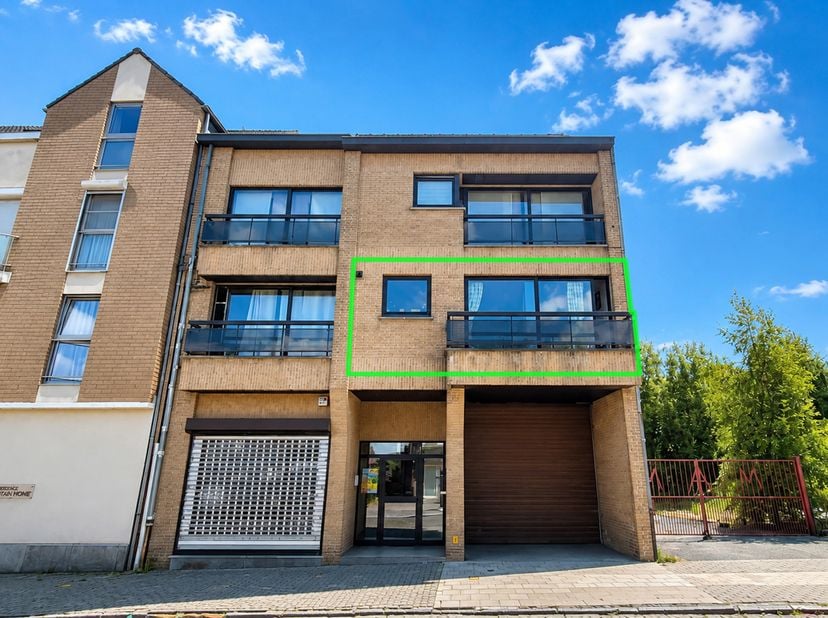 Appartement te koop in ,
                    7700 Moeskroen