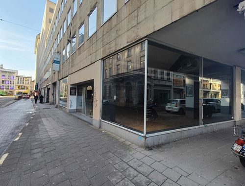                                         Commerce à louer à Antwerpen, € 4.000
