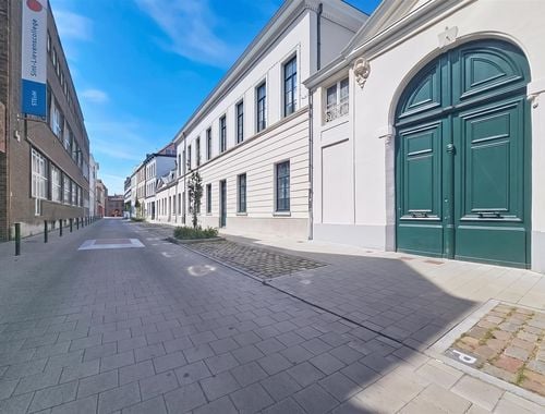                                         Appartement te huur in Gent, € 1.100
