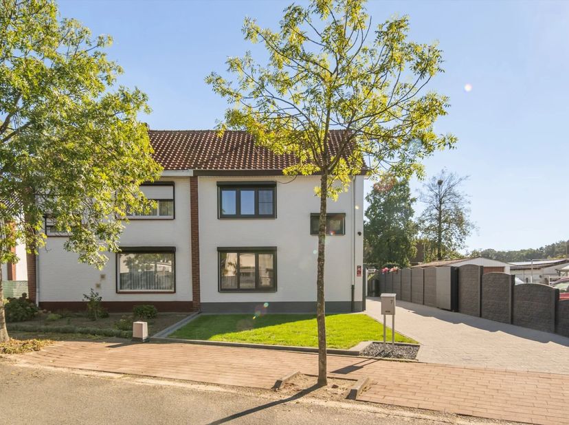 Huis te koop in LEOPOLDSTRAAT 7,
                    3530 Helchteren