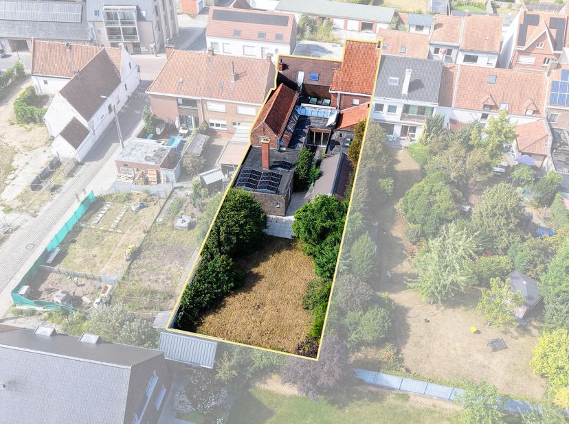 Huis te koop in Nieuwstraat 138,
                    8792 Desselgem