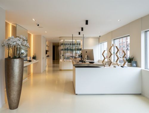                                         Bâtiment commercial à vendre à La Hulpe, € 135.000
