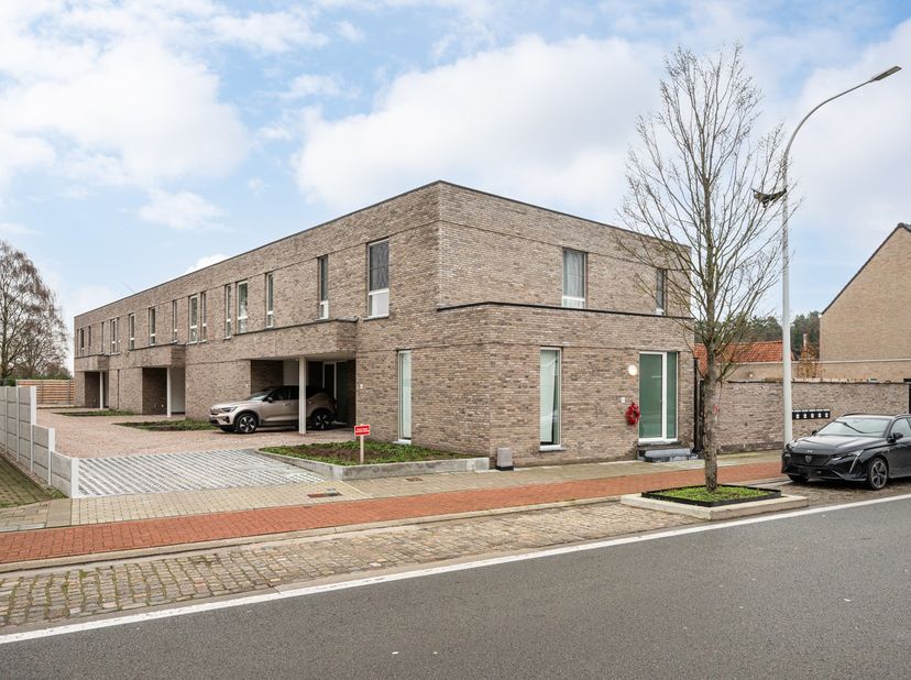 Huis te koop
                    in 9900 Eeklo