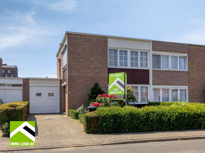 Bekijk deze woning rechtstreeks op de site van Immo Leroi: https://www.immo-leroi.be/pand/kopen-woning-tongeren/7613090<br />
<br />
Op zoek naar een