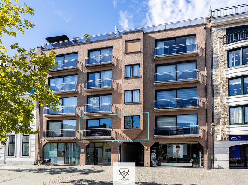 Appartement te koop in ,
                    9800 Deinze