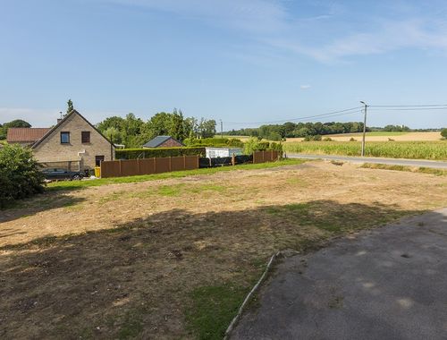                                         Bouwgrond te koop in Binkom, € 150.000
