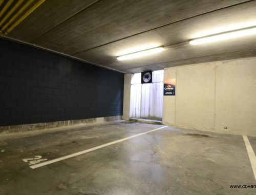                                         Garage à vendre à Roeselare, € 18.000
