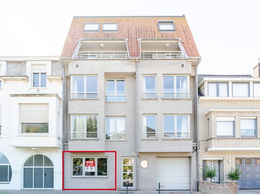 Appartement te koop in Kasteellaan 13 bus 0001,
                    8450 Bredene