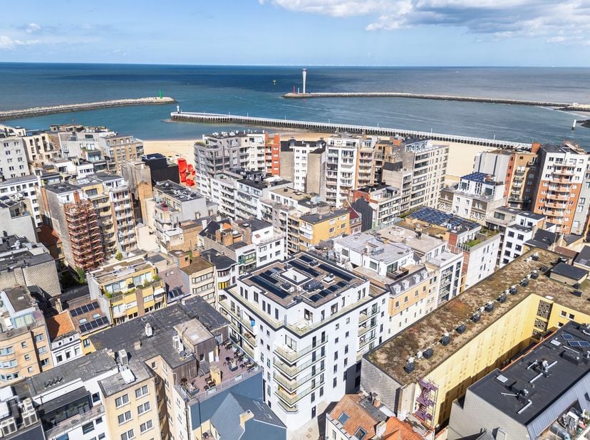 Garage à vendre
                    à 8400 Oostende