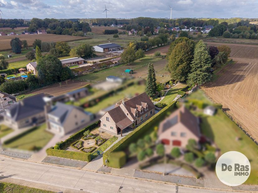 Huis te koop in Hazeleerstraat 90,
                    9400 Okegem