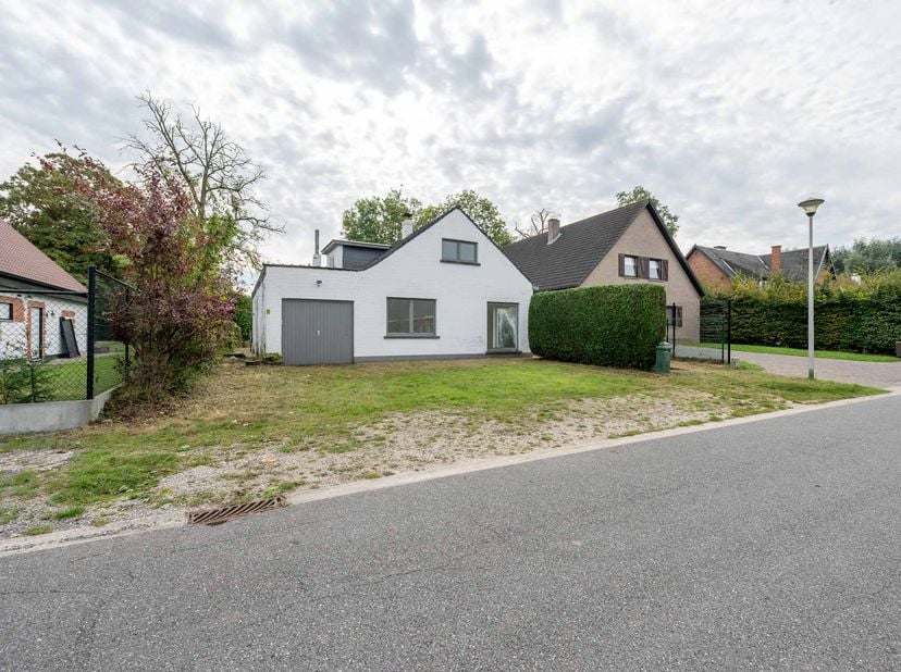 Huis te koop in Esdoornlaan 11,
                    1820 Steenokkerzeel
