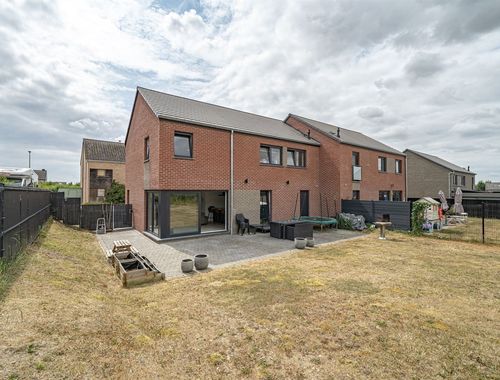                                         Maison à vendre à Opheylissem, € 425.000
