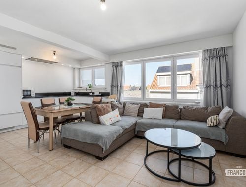                                         Appartement te koop in Stene, € 210.000
