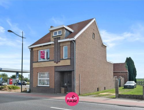                                         Woning te koop in Veldwezelt, € 349.000
