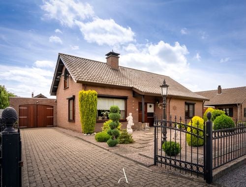                                         Woning te koop in Molenbeersel, € 475.000
