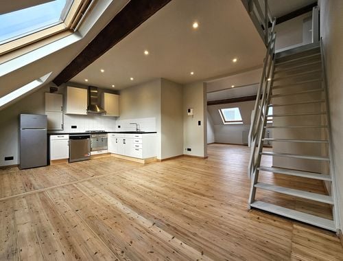                                         Appartement te huur in Elsene, € 1.650
