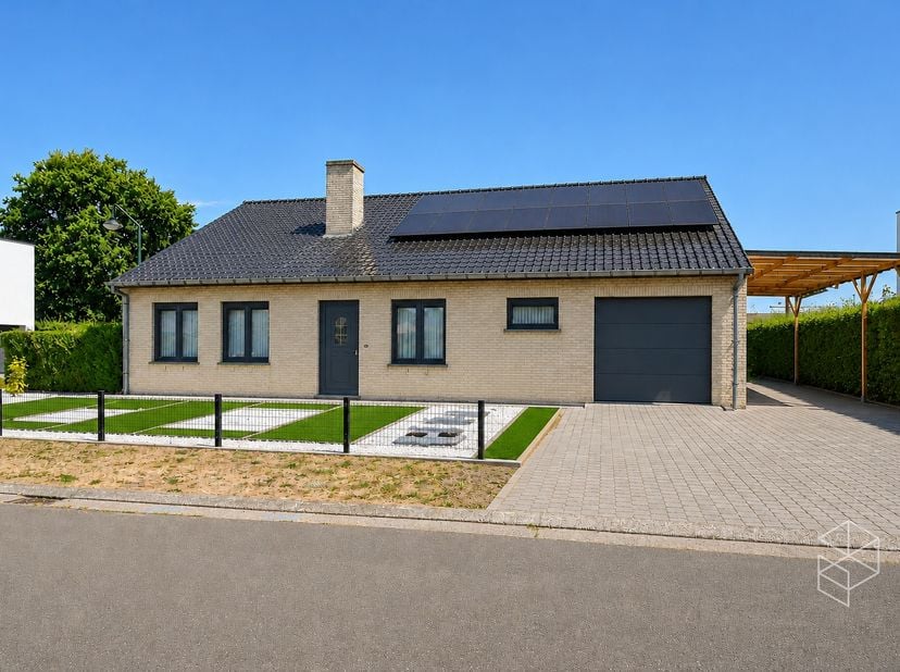IN OPTIE - COMPROMIS IN OPMAAK |&amp;nbsp;<br />
<br />
KNESSELARE – Ruime gelijkvloerse woning met 3 slaapkamers en zuidwestgerichte tuin<br />
Inkomhal