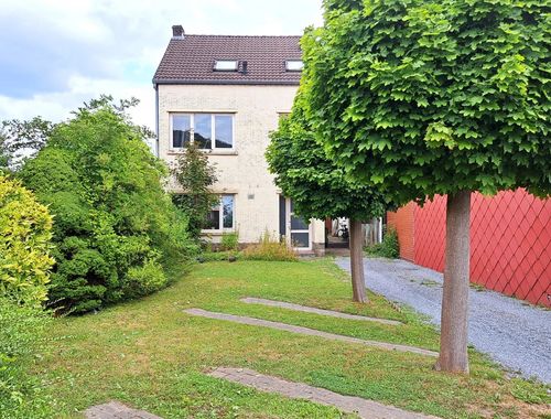                                         Burgerswoning te koop in Kanne, € 297.500
