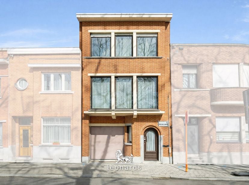 Huis te koop in Prinses Marie-Joséplein 17,
                    8500 Kortrijk