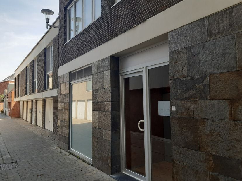 Appartement à louer
                    à 9800 Deinze