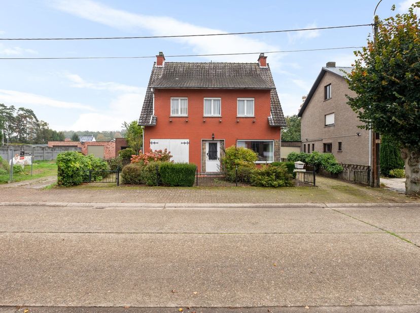 Huis te koop in Lindenlaan 18,
                    2275 Wechelderzande