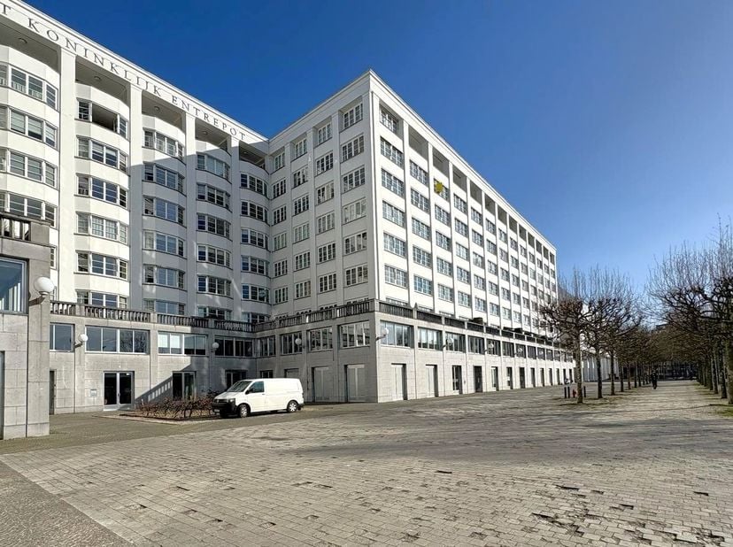 Bedrijfsvastgoed te koop in Entrepotkaai 11,
                    2000 Antwerpen